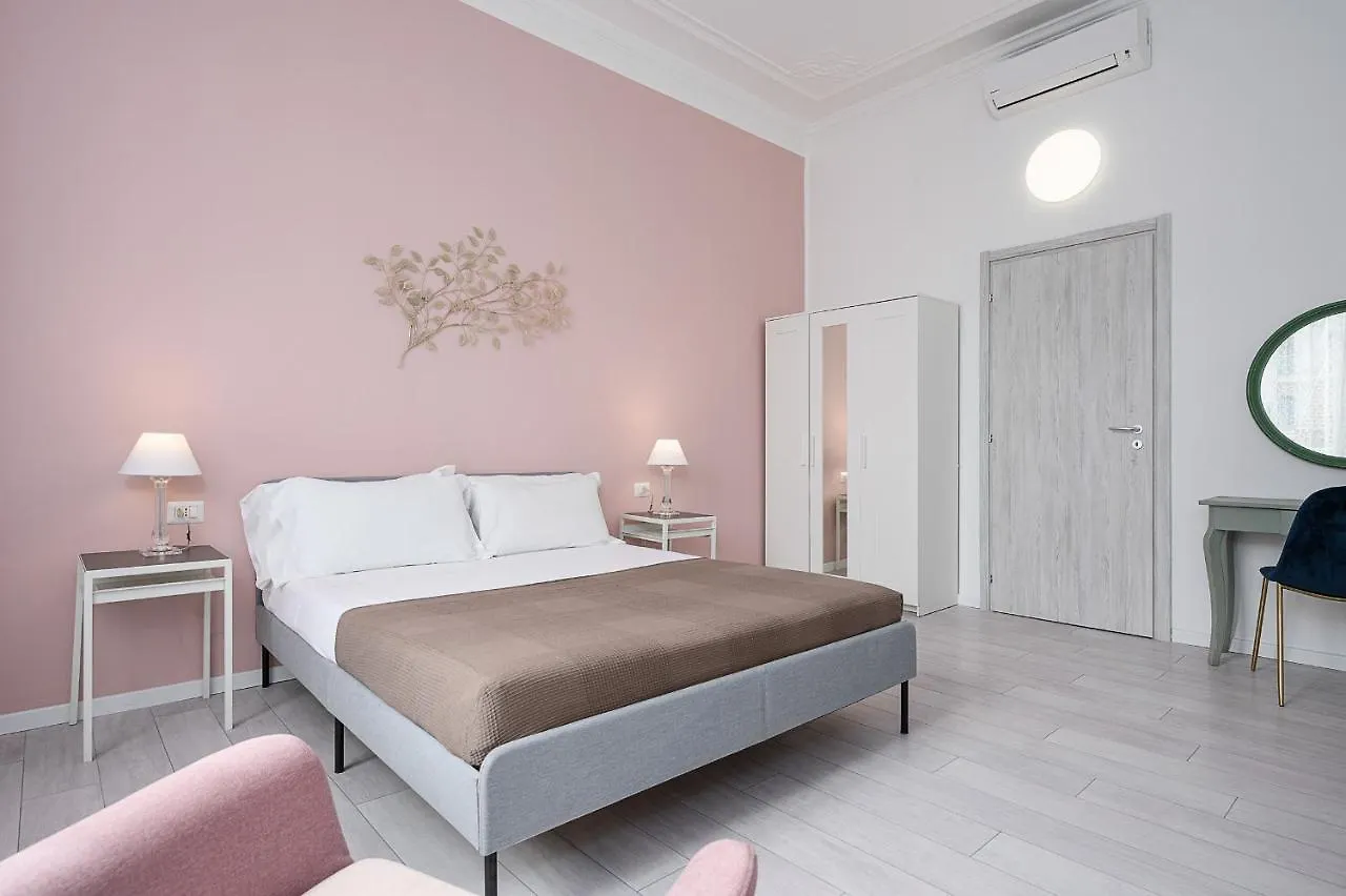 Lägenhet Hemeras Boutique Homes - 4 Design Homes In Milan Center
